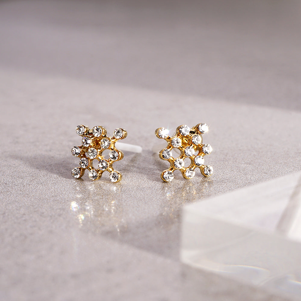 【NEW】ビジューシリーズ スクエア セラミックポストピアス