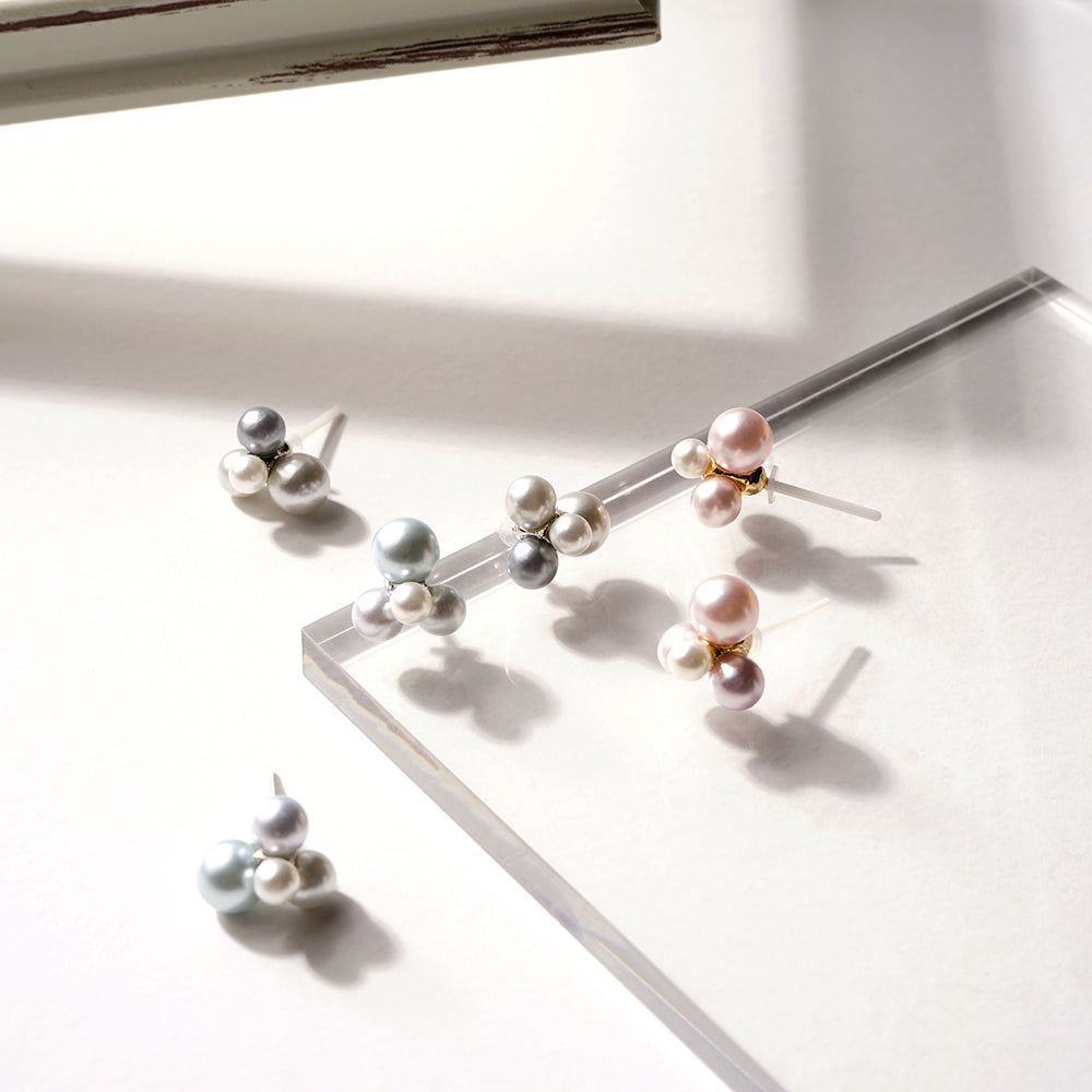 【NEW】【 金属アレルギー対応 】4粒カラーパール セラミックポストピアス