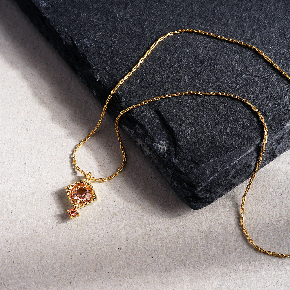 カラーガラス スクエアネックレス