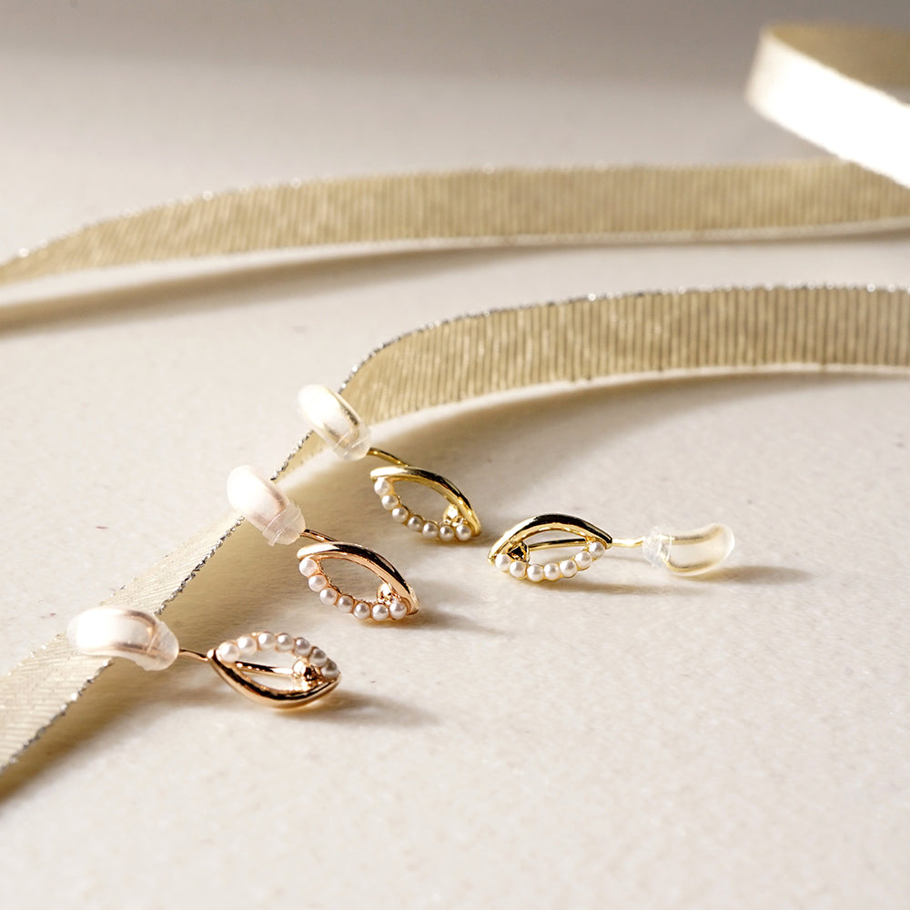 【9/8再入荷】メタル×プチパール リーフノンホールピアス