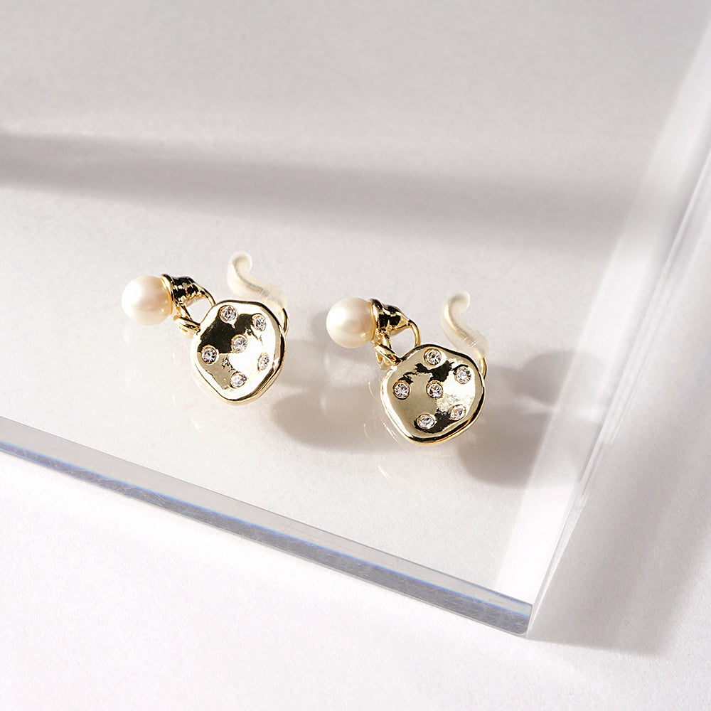 【NEW】メタルシリーズ メタル×ビジュー パール ノンホールピアス