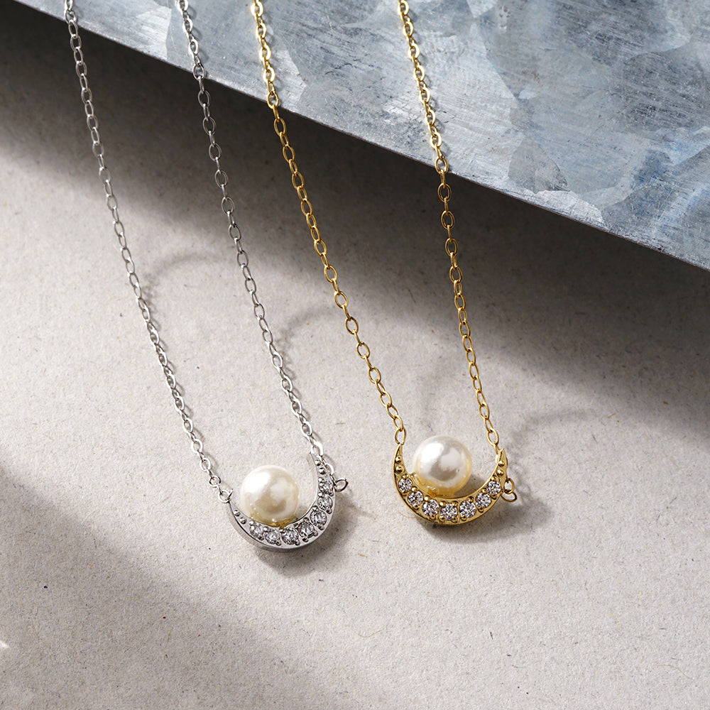 【NEW】ステンレス クレセントムーン 合成シェルパール ネックレス