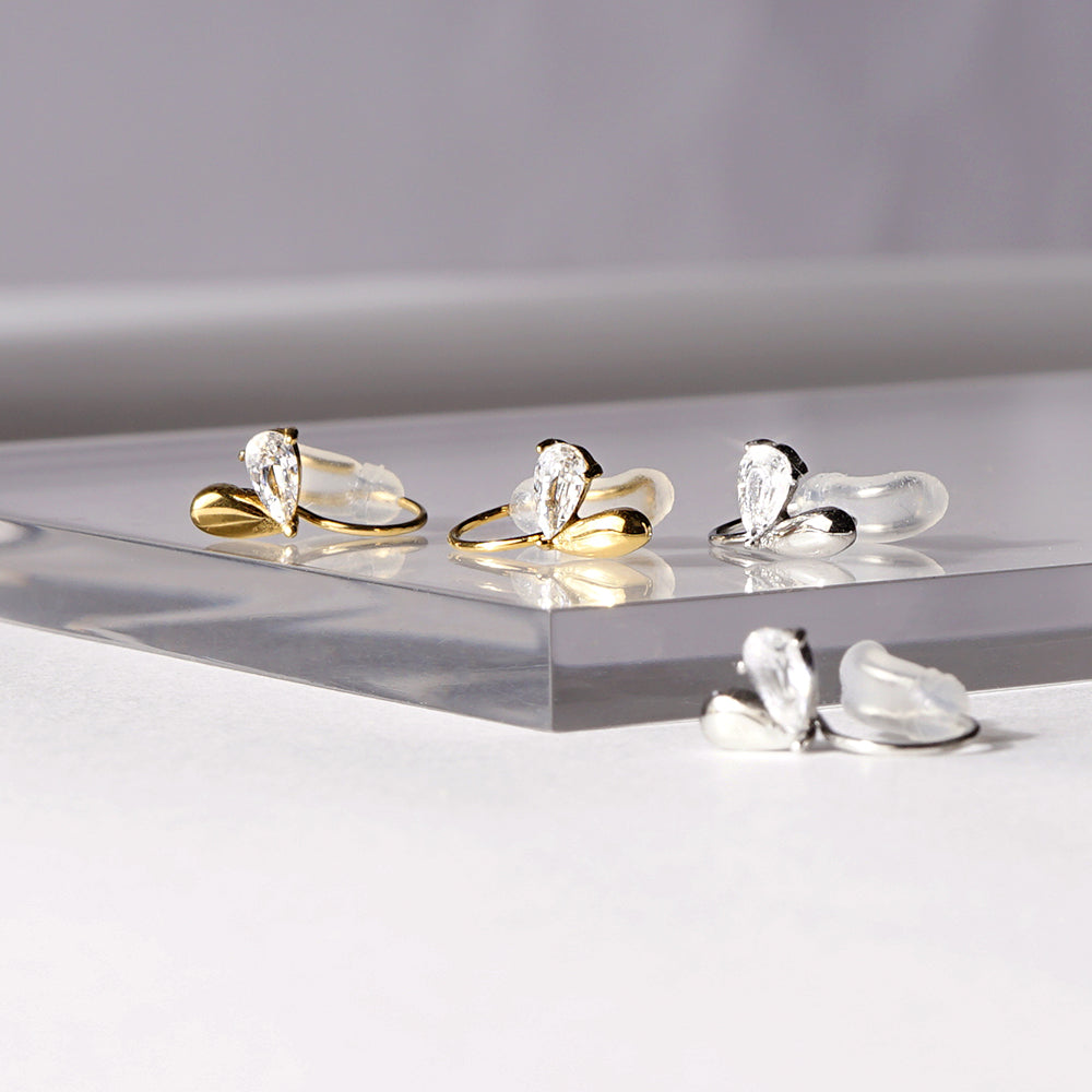 【NEW】【 金属アレルギー対応 】ステンレス ハート キュービックジルコニア ノンホールピアス