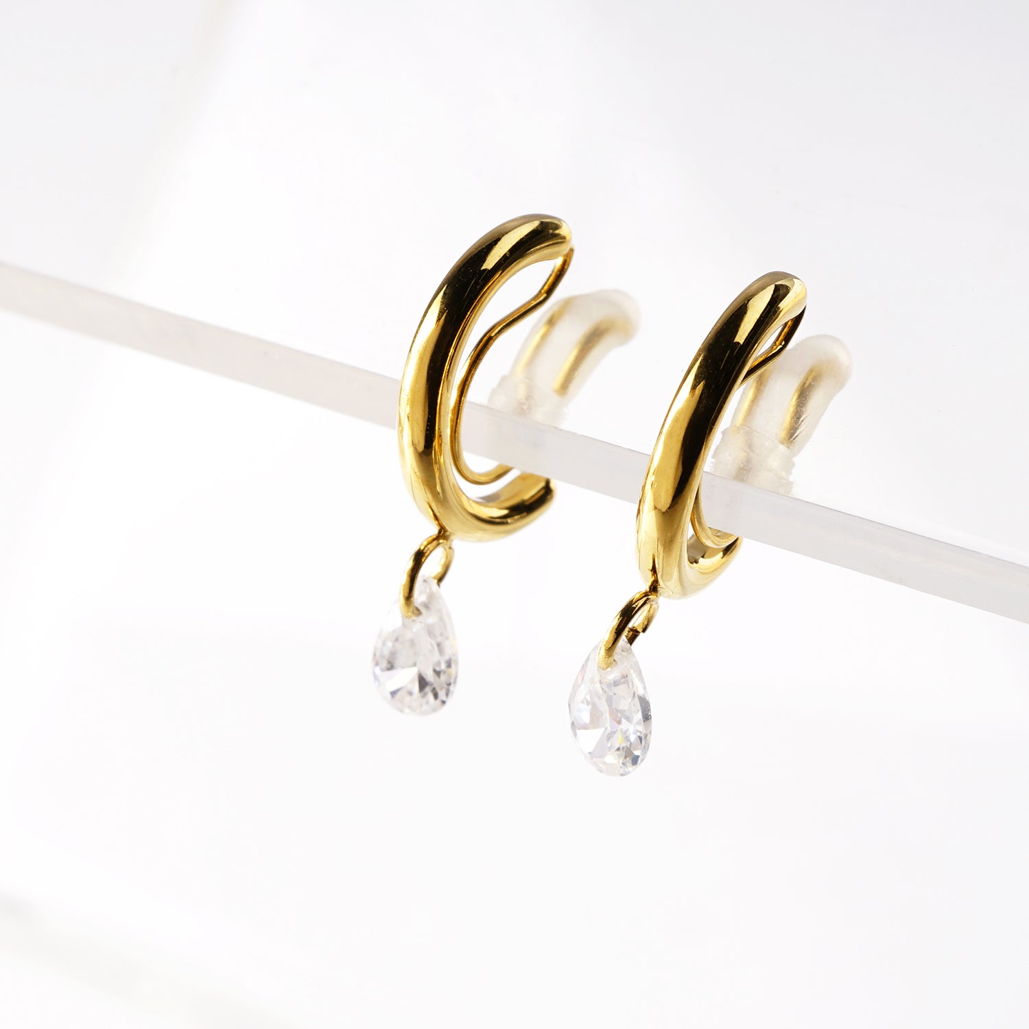 金属アレルギー対応 ステンレス キュービックジルコニア フープノンホールピアス 痛くない イヤリング 金属アレルギー対応