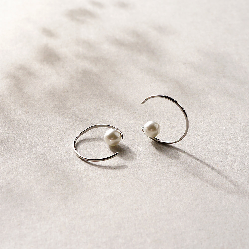 ステンレス キャッチレス パール フープ ピアス フープピアス 金属アレルギー対応 itam