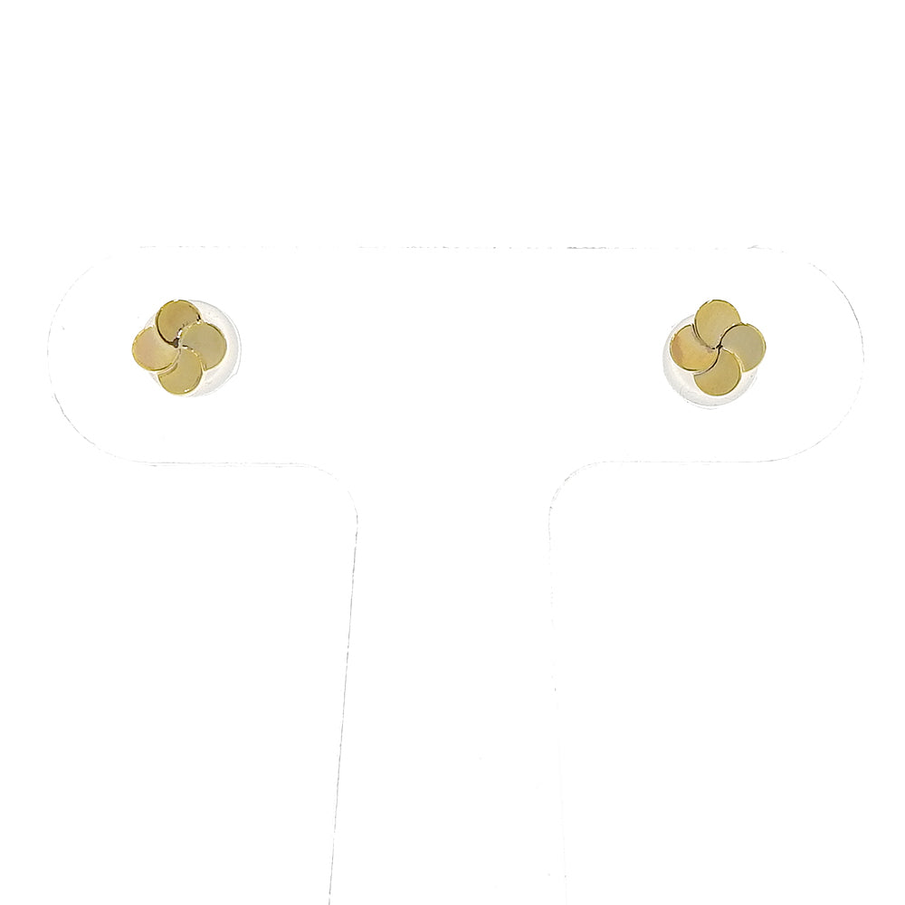 プチフラワー セラミックポストピアス