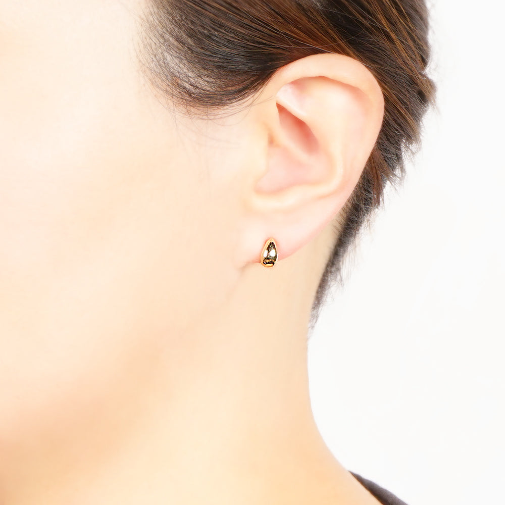 【NEW】【 金属アレルギー対応 】メタルシリーズ ティアドロップ セラミックポストピアス