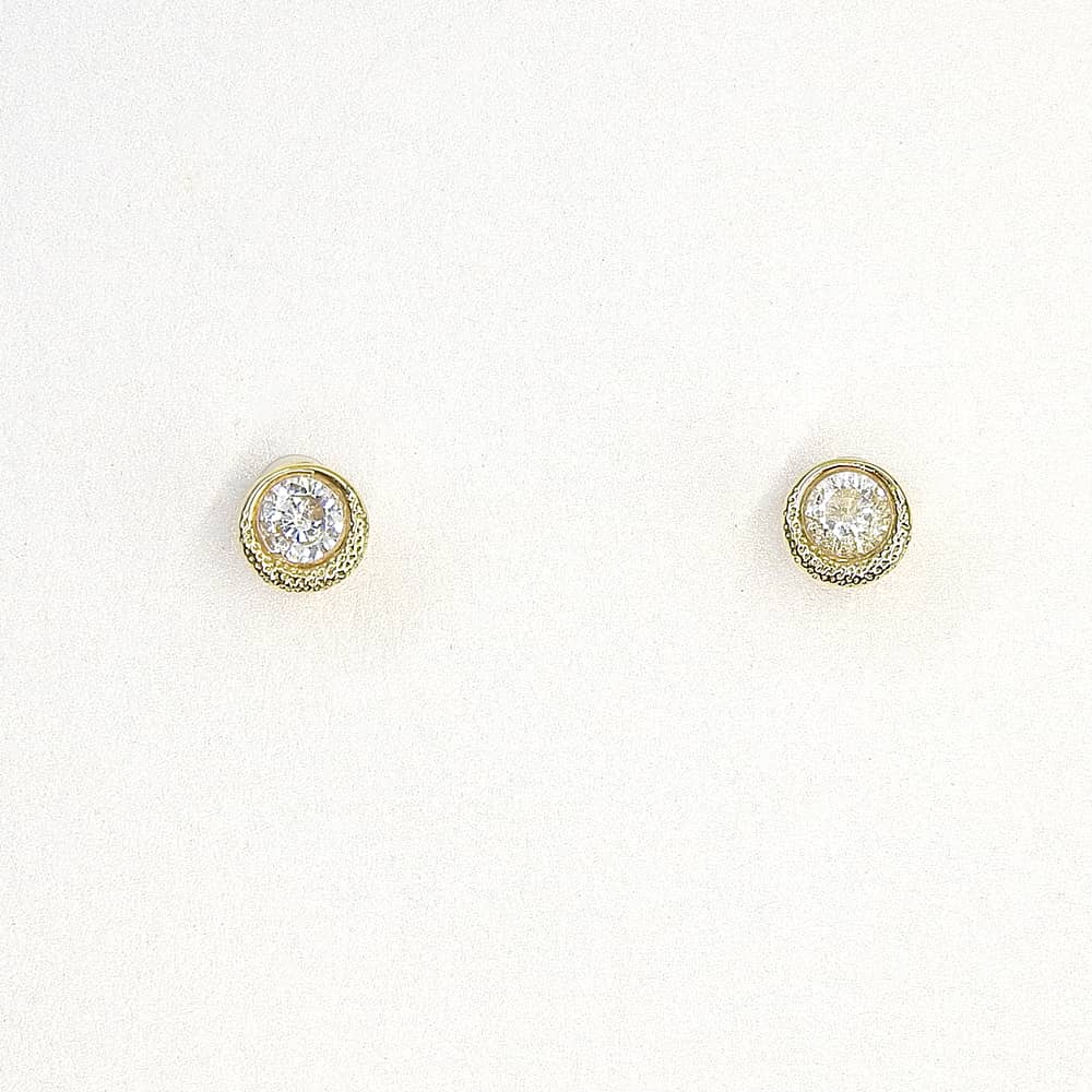 金属アレルギー対応 梨地 1粒キュービックジルコニア セラミックピアス | itam 金属アレルギー対応アクセサリー