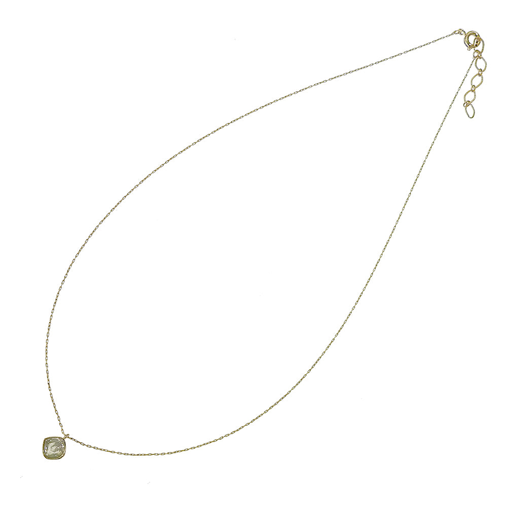 カラーキュービックジルコニア ネックレス