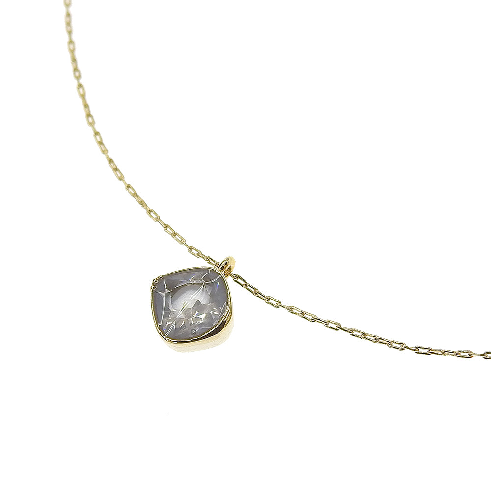 カラーキュービックジルコニア ネックレス