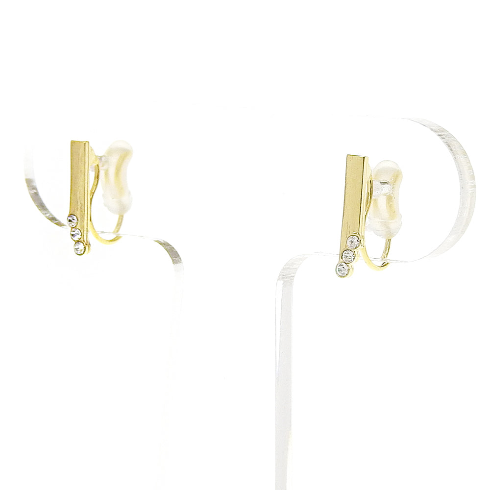 3連ストーン ノンホールピアス