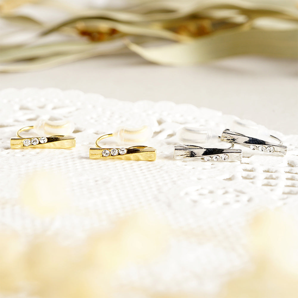 3連ストーン ツイスト ノンホールピアス 痛くない イヤリング 金属アレルギー