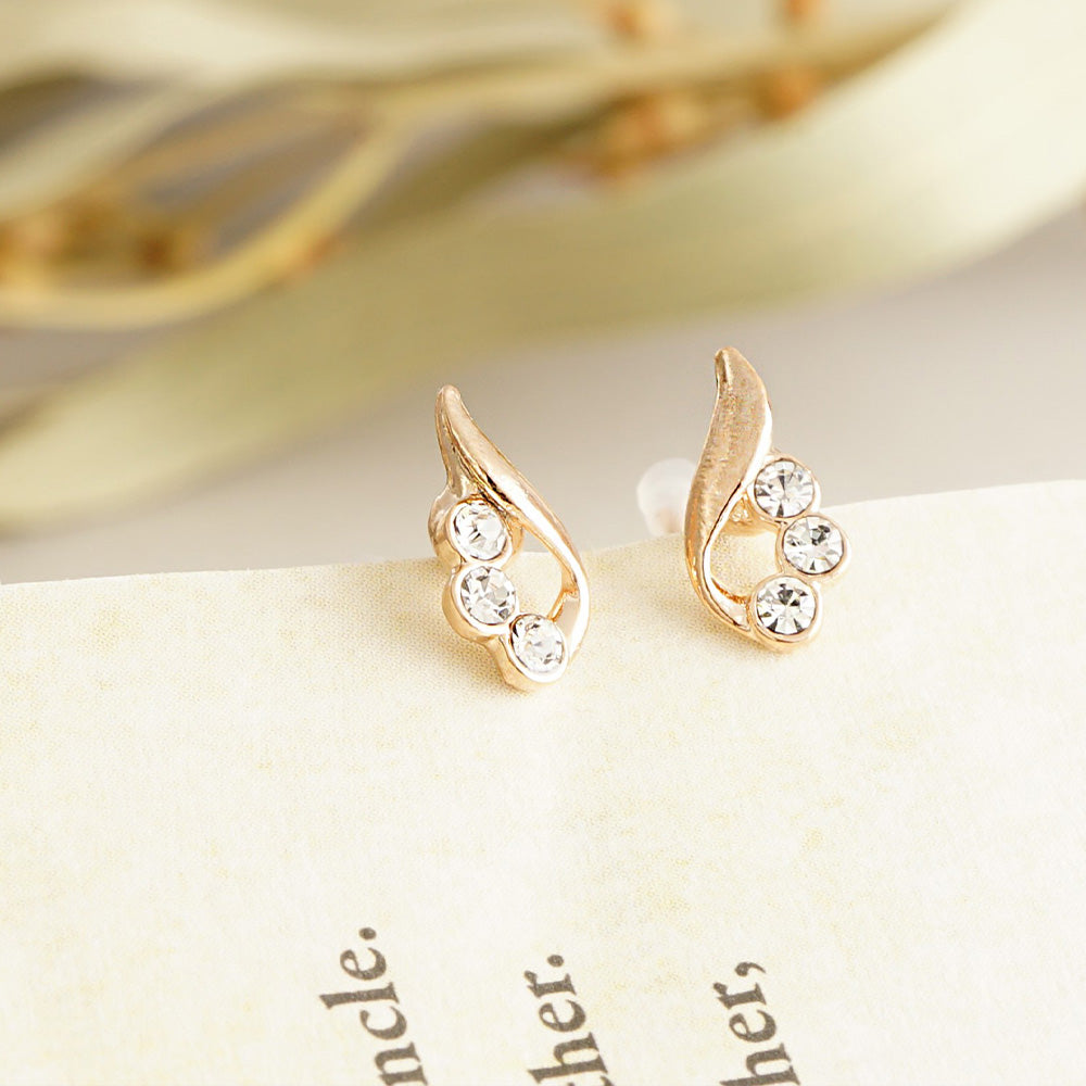 3連ストーン ドロップ ノンホールピアス