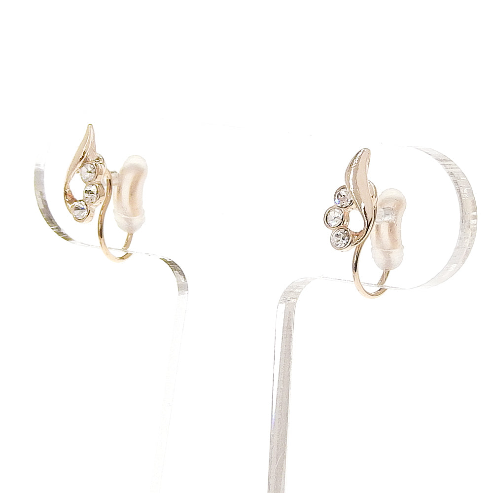 3連ストーン ドロップ ノンホールピアス