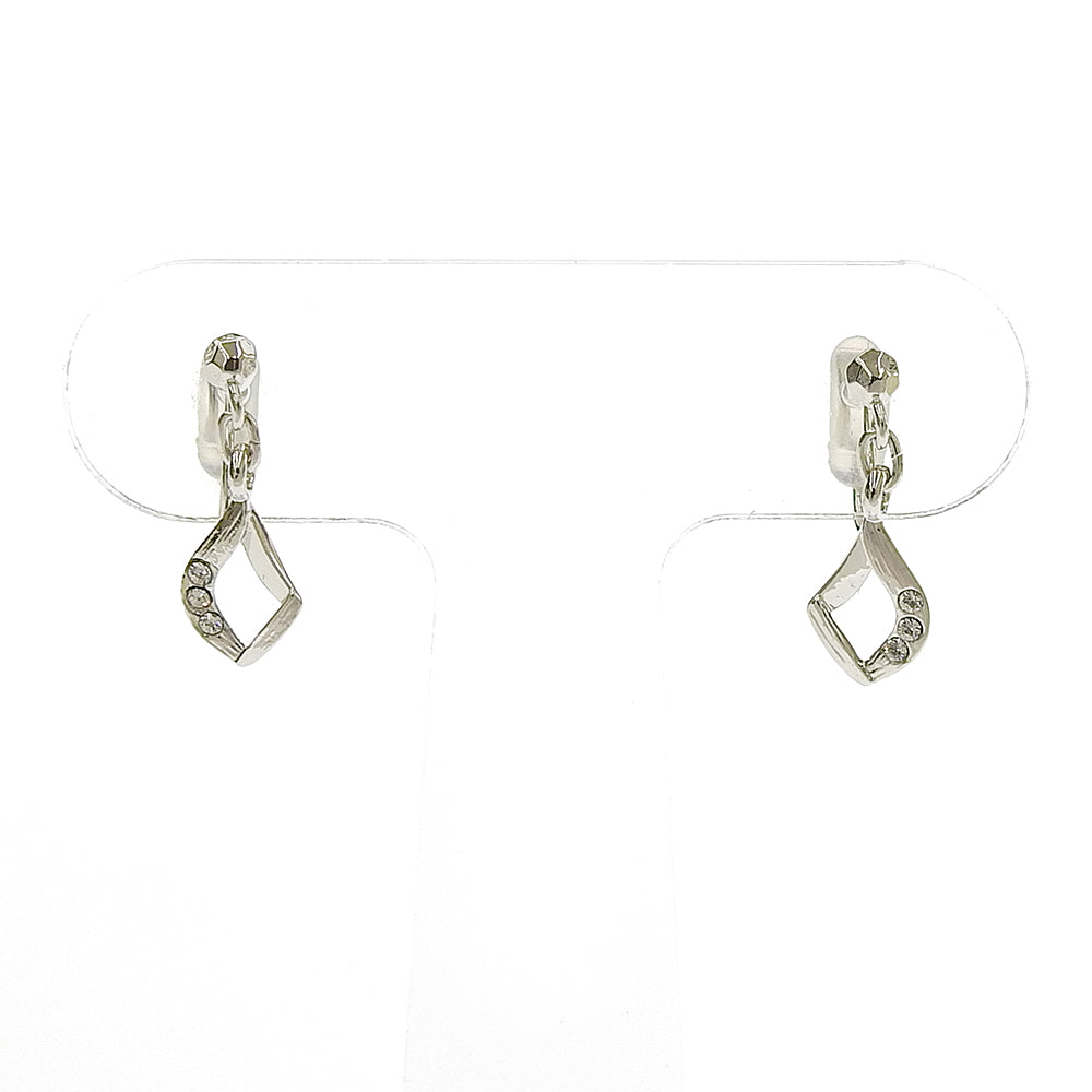 3連ストーン ノンホールピアス