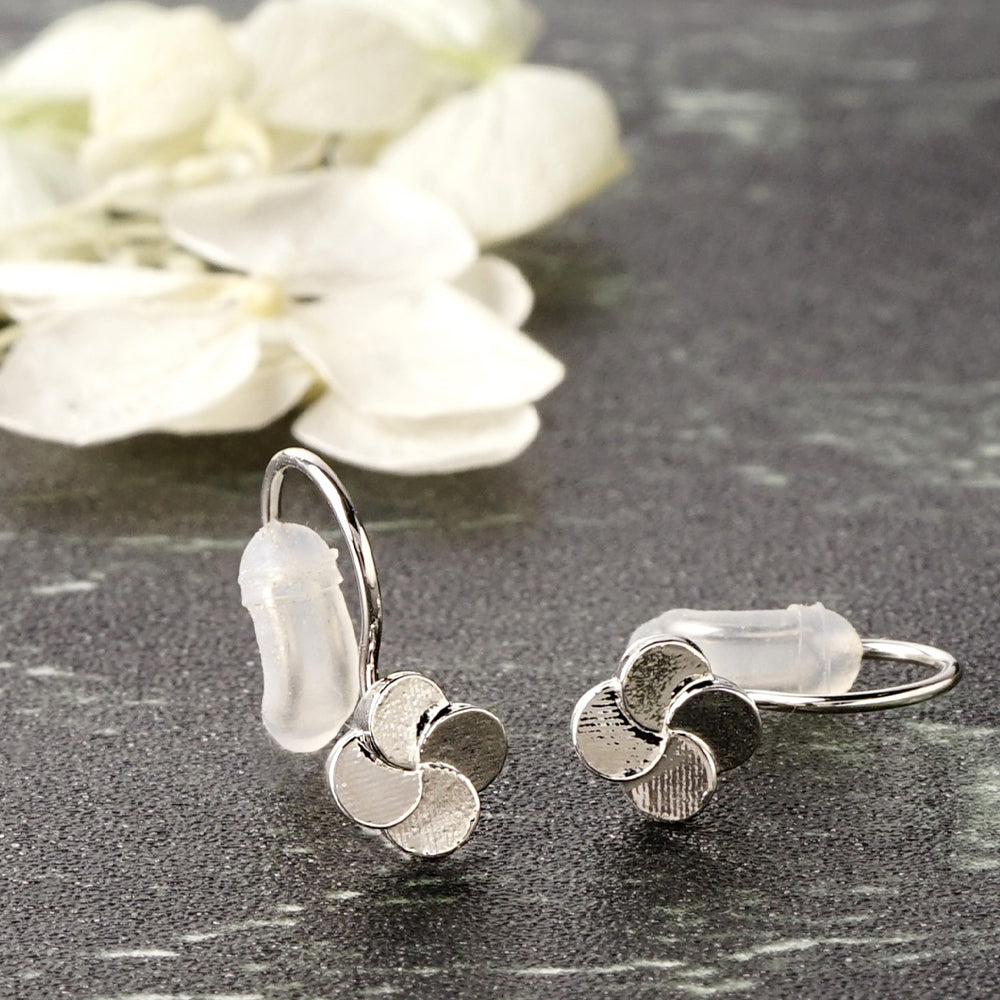 プチフラワー ノンホールピアス 痛くない イヤリング 金属アレルギー