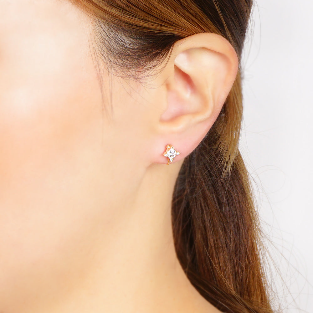 キュービックジルコニア×クリスタルガラス ラウンド ノンホールピアス