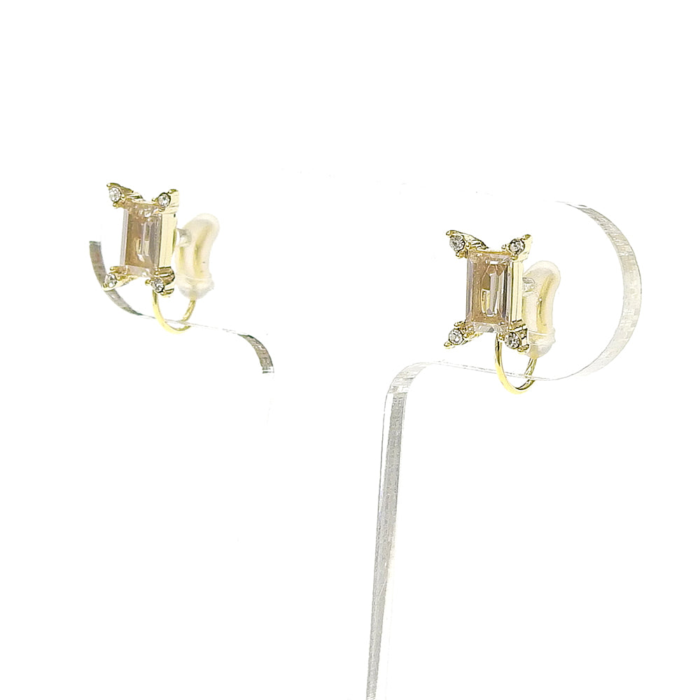 キュービックジルコニア×クリスタルガラス レクタングル ノンホールピアス