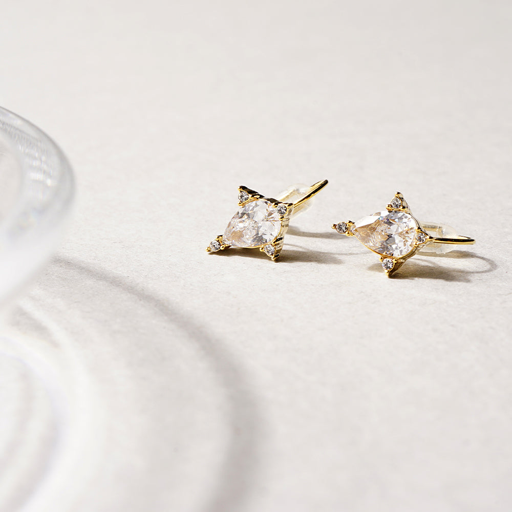 キュービックジルコニア×クリスタルガラス ティアドロップ ノンホールピアス