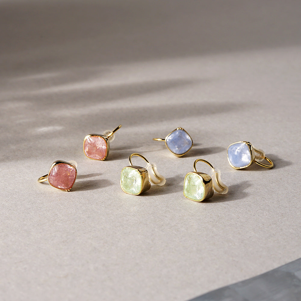 カラーキュービックジルコニア ノンホールピアス