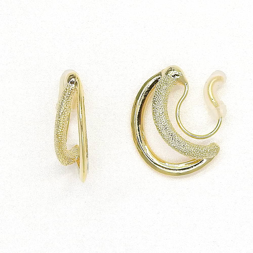 【NEW】梨地 ダブルフープノンホールピアス