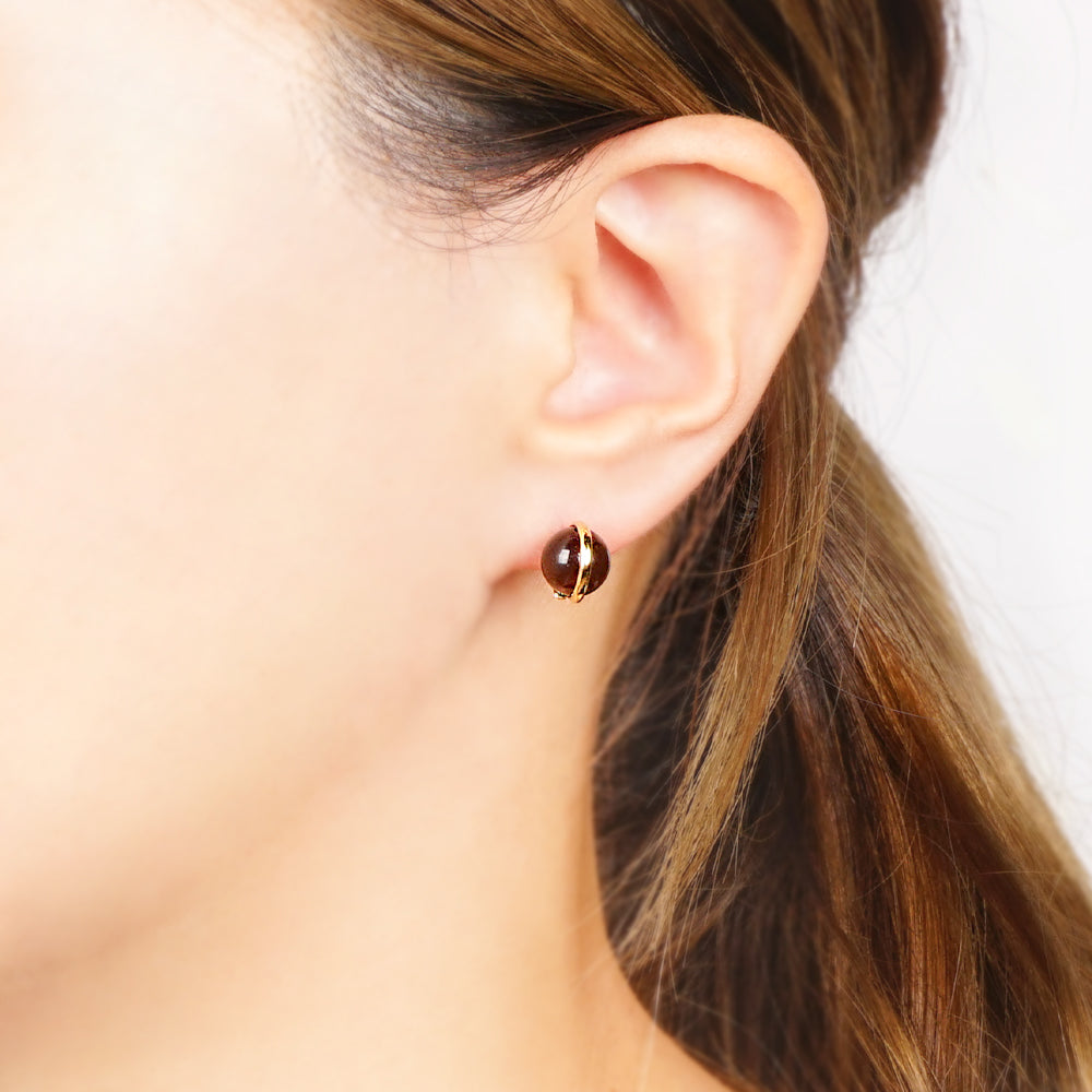 Natural stone 天然石ボールピアス (M)