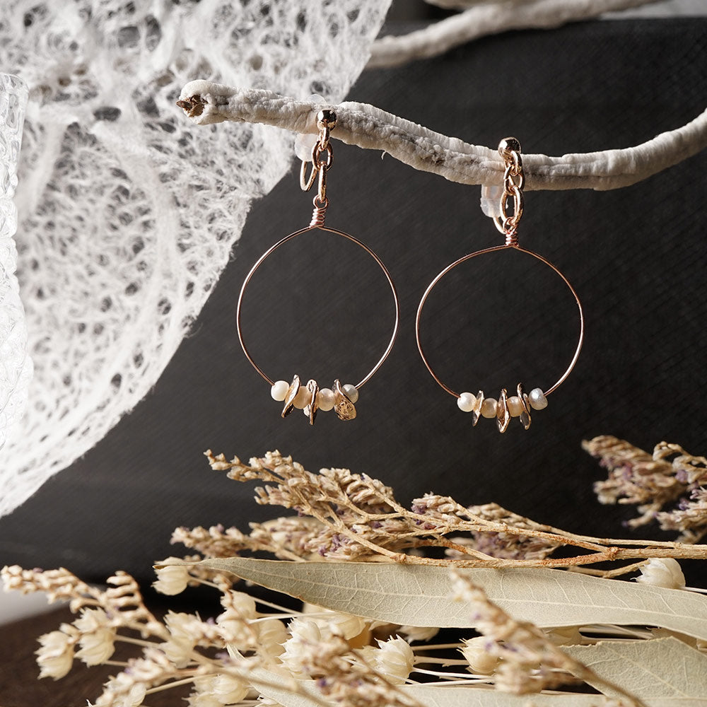 【itam人気商品】淡水パールサークル ノンホールピアス