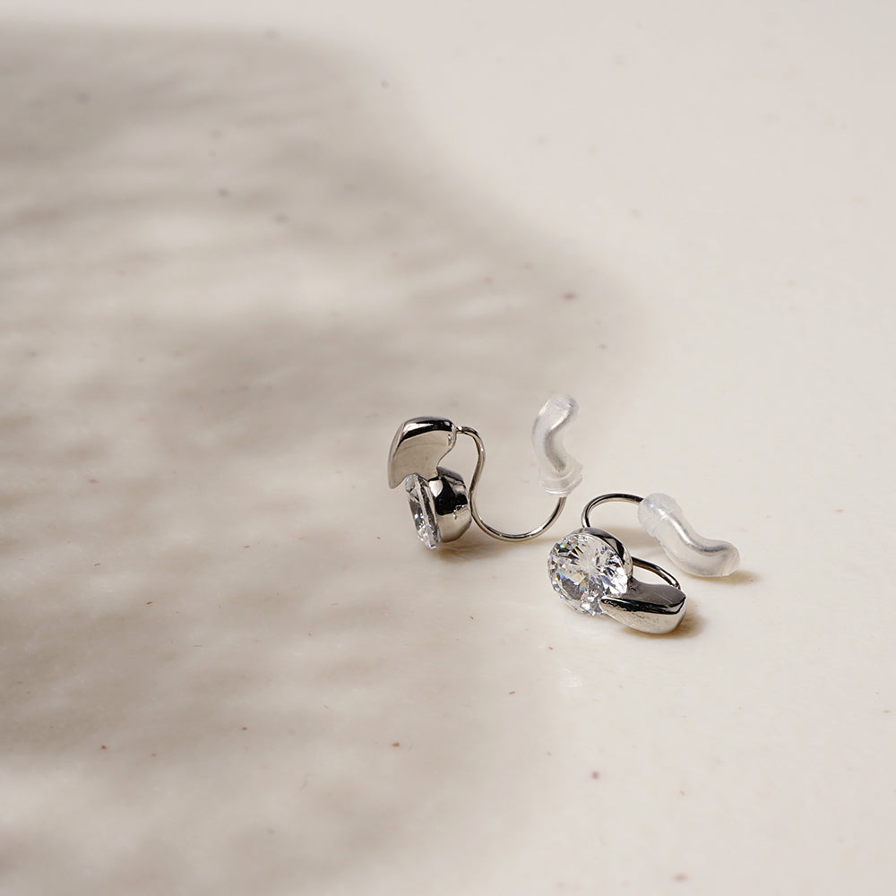 ステンレス 1粒キュービックジルコニア ノンホールピアス