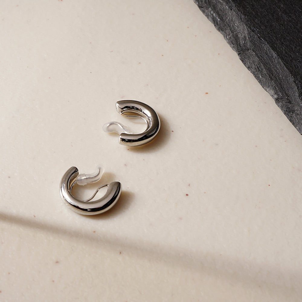 ステンレス プランプハーフフープ ノンホールピアス