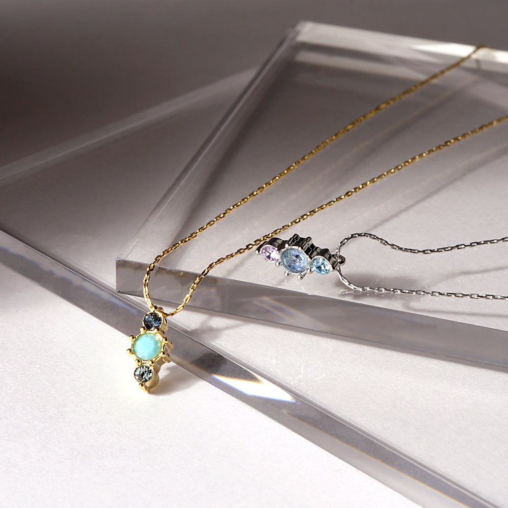 ターコイズ 3カラーストーン ネックレス 涼しげ 小ぶり 金属アレルギー対応 日本製 itam