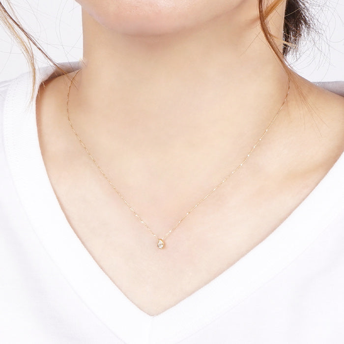 キュービックジルコニア ティアドロップネックレス