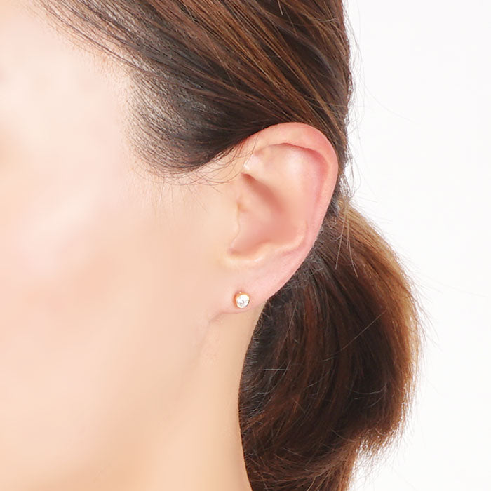 一粒キュービックジルコニア セラミックポストピアス