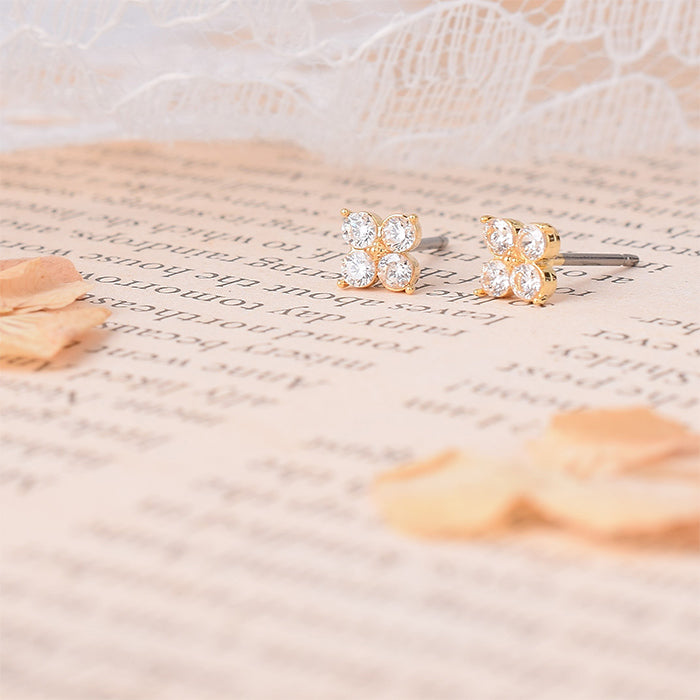 【NEW Color】キュービックジルコニア フラワー ピアス