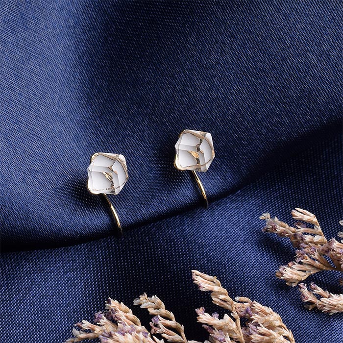 カラーストーン キューブノンホールピアス ノンホールピアス 痛くない イヤリング 金属アレルギー対応 日本製 itam