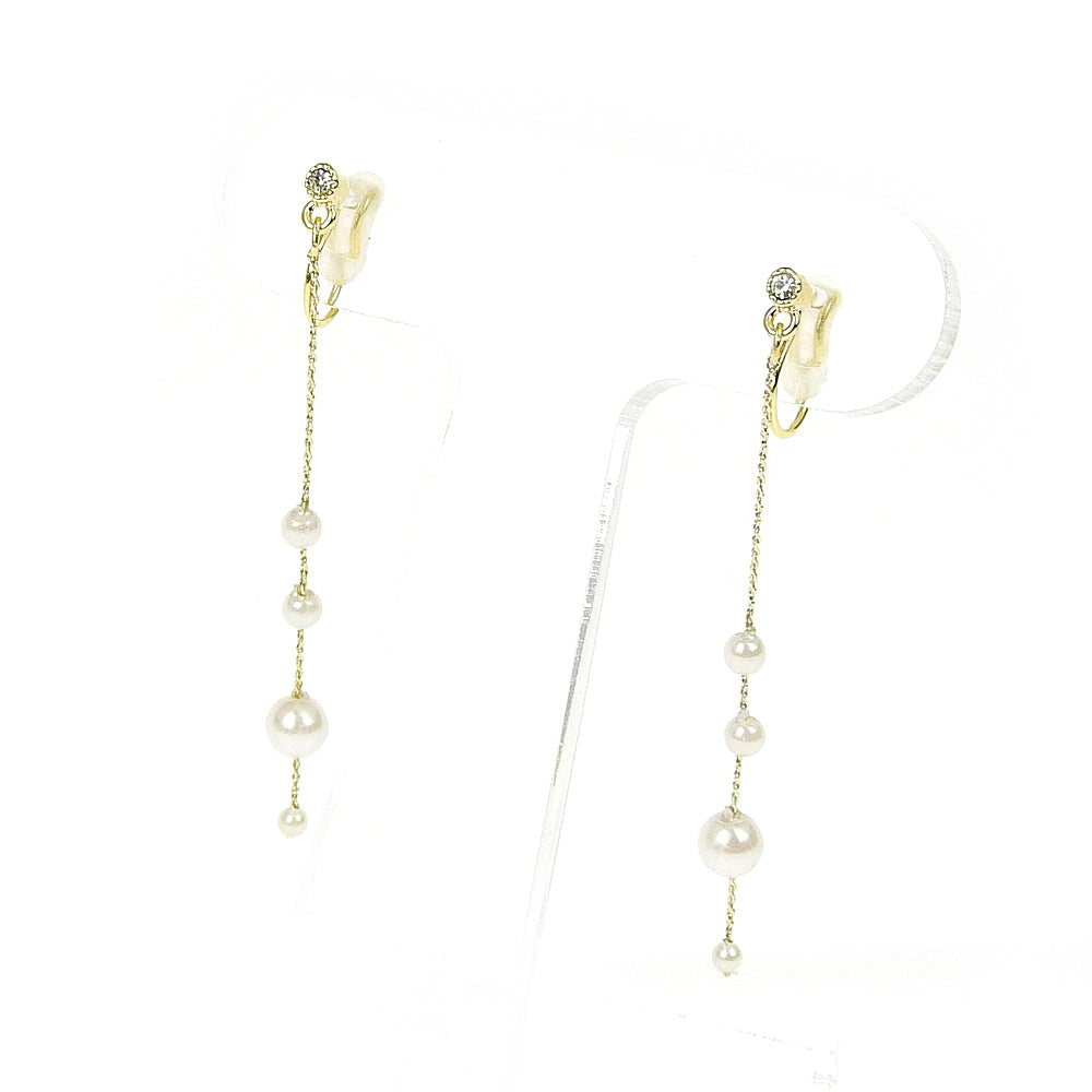 4連パールノンホールピアス