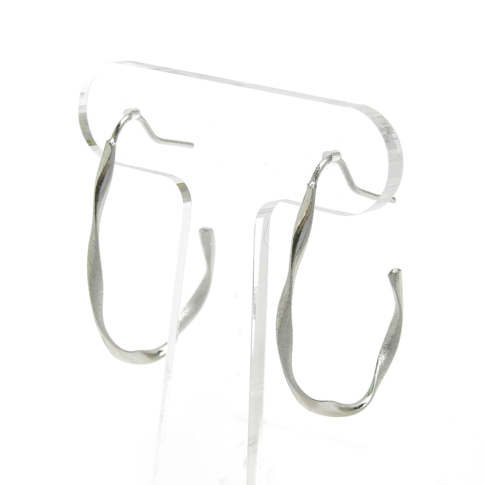 ツイストフープピアス