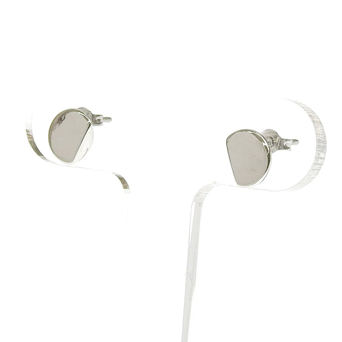 プレートピアス