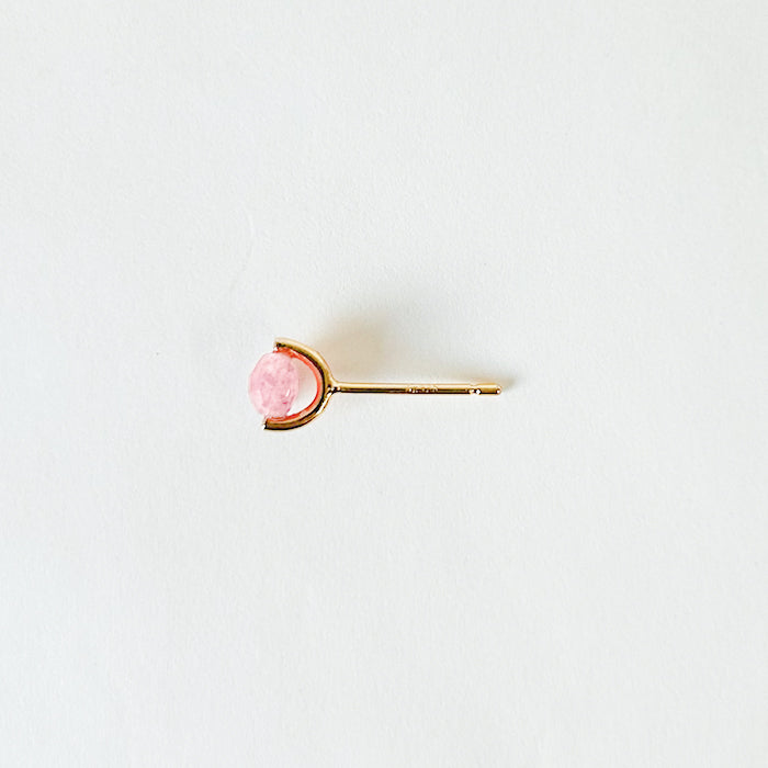Natural stone ピンクエピドート シングルピアス