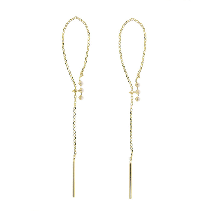 3連パールチェーンピアス