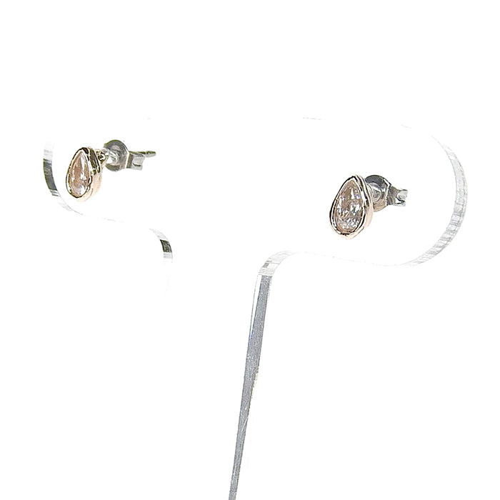 キュービックジルコニア ティアドロップピアス