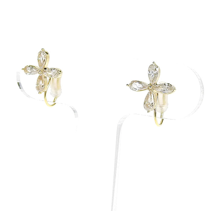 【NEW Color】キュービックジルコニア フラワー ノンホールピアス