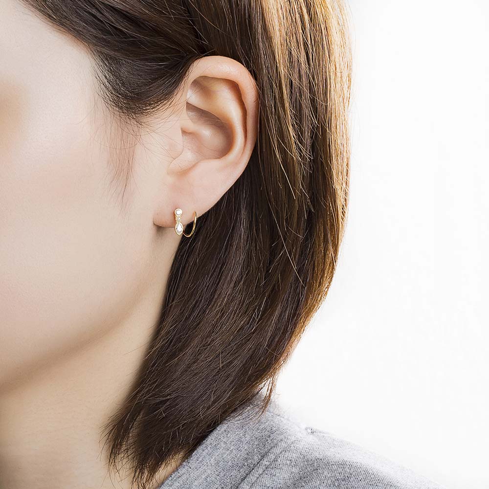 スパイラルダブルピアス