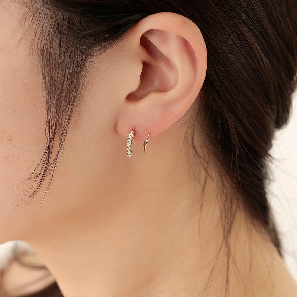 スパイラルダブルピアス