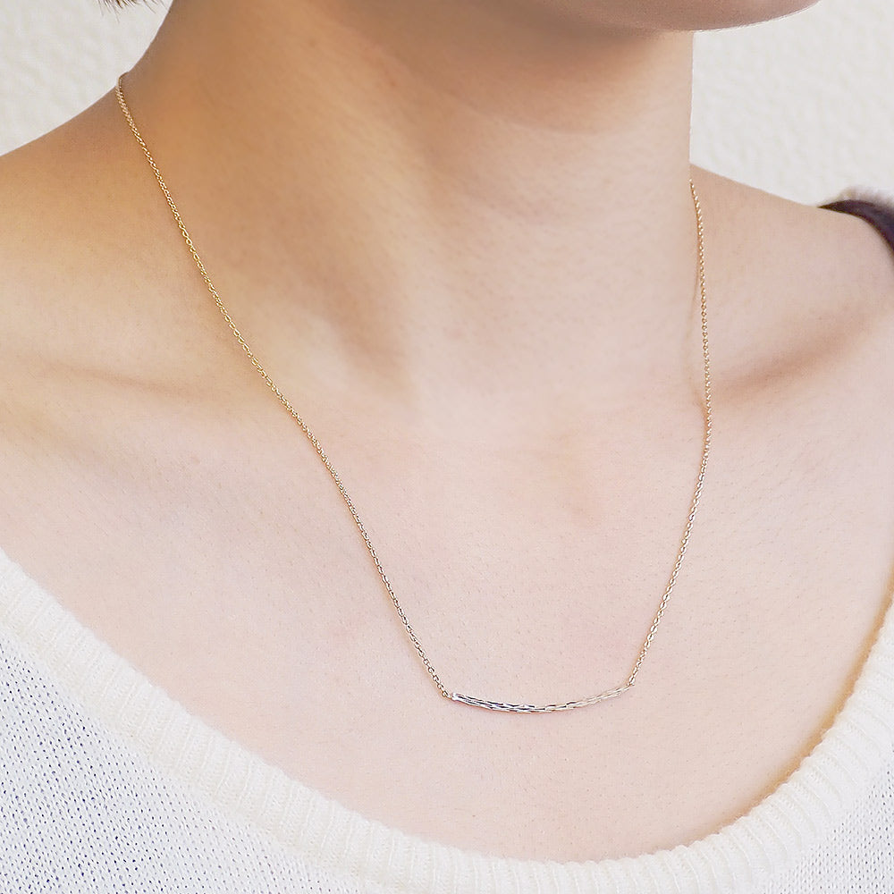 トライアングルカット ネックレス