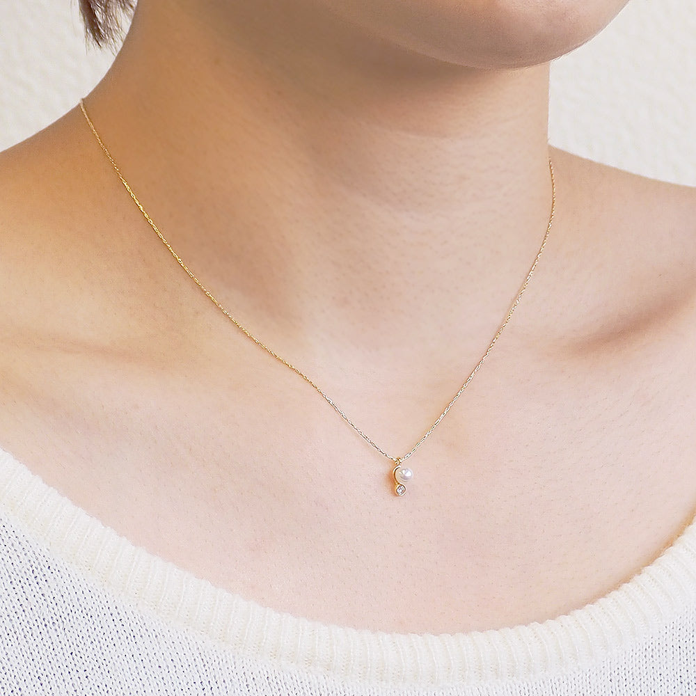 パールキュービックジルコニア ネックレス