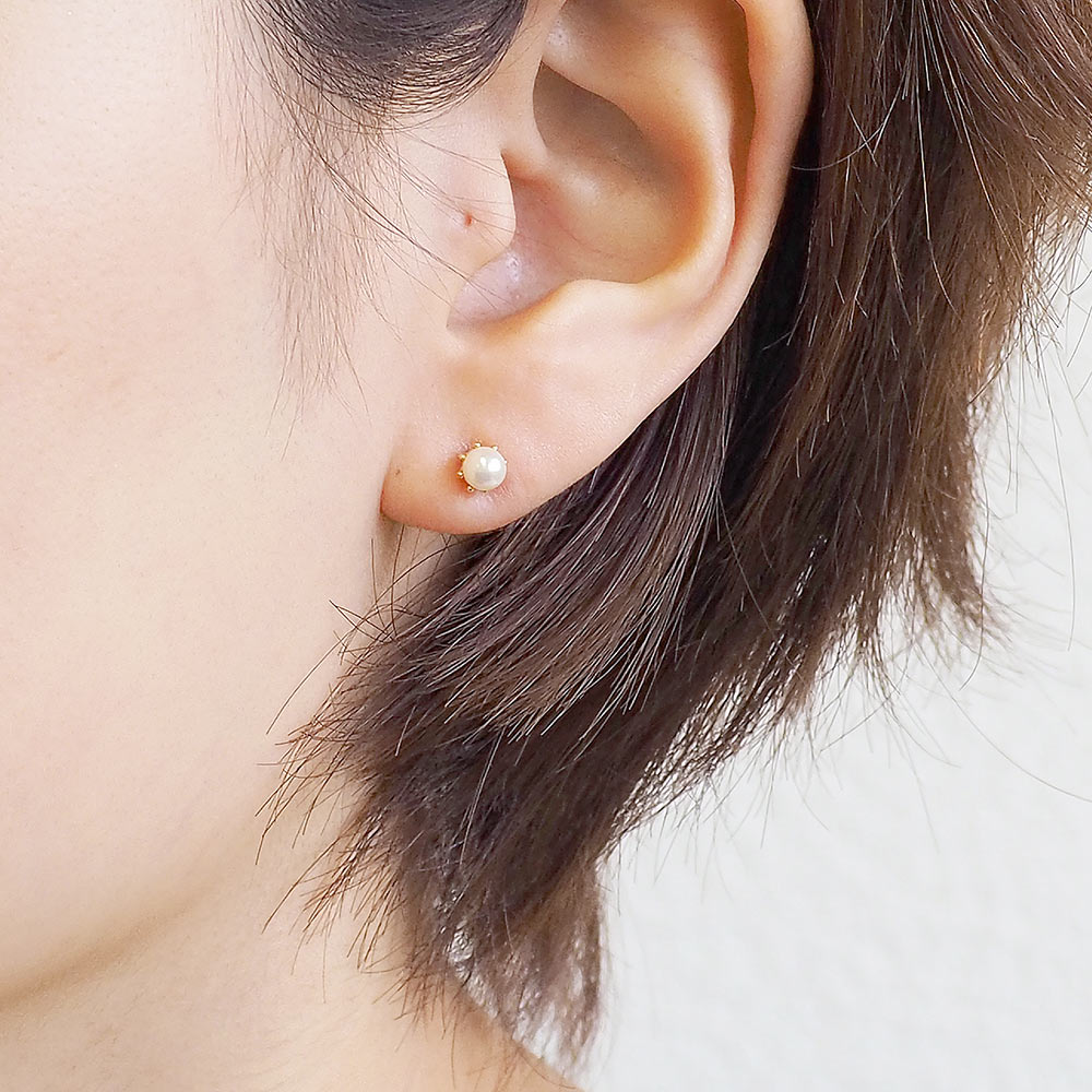 パール セラミックポストピアス