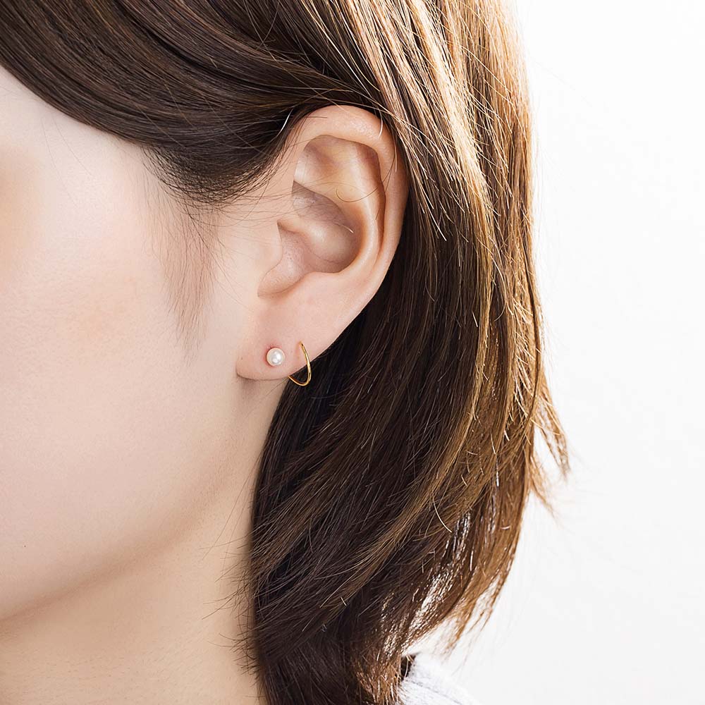 パール スパイラルダブルピアス