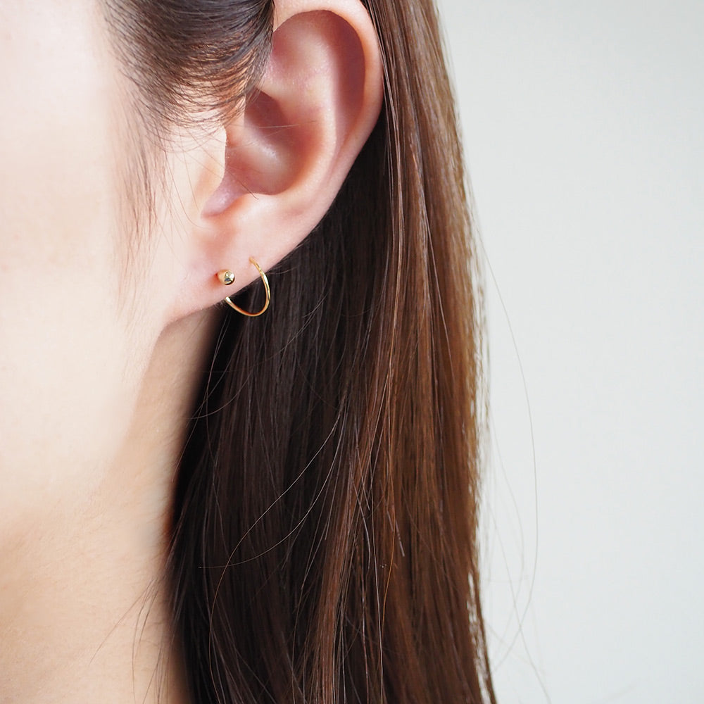 スパイラルダブルピアス