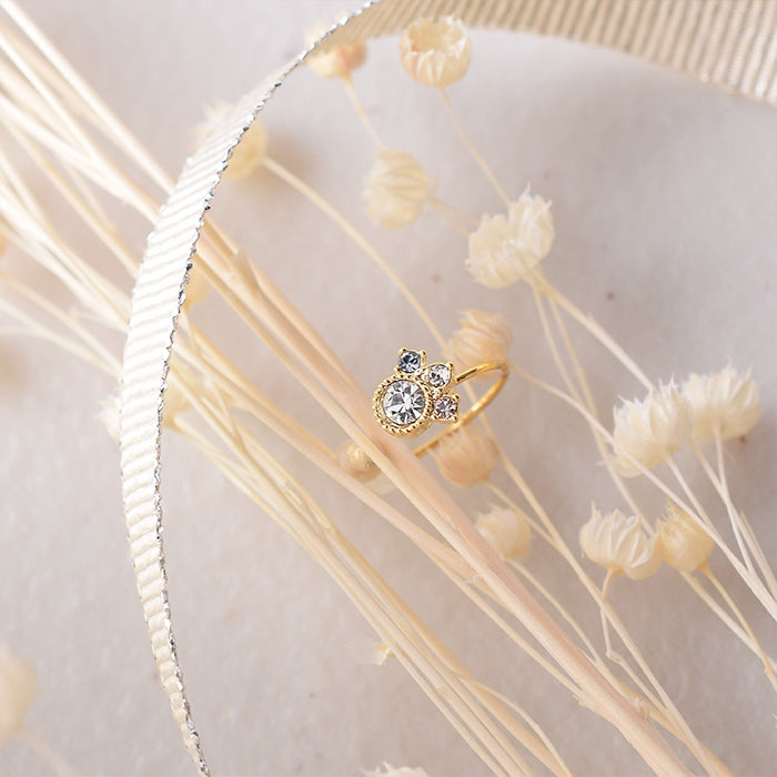 4連ビジュー イヤーカフ