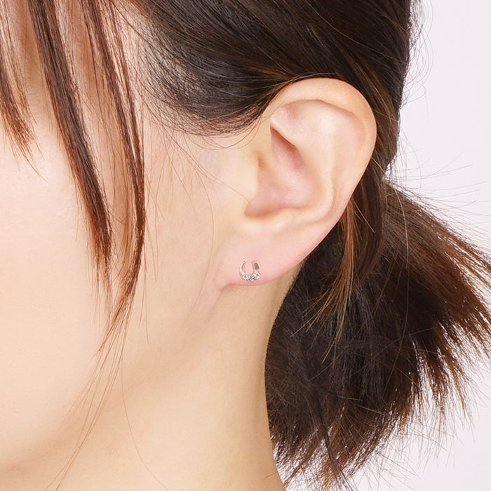 ホースシュー キュービックジルコニア ピアス